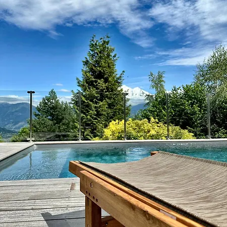 Le Chalet Adults Only