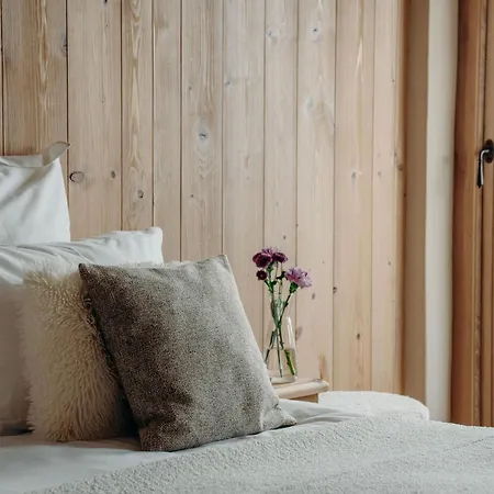 Le Chalet Adults Only 4* Cordon
